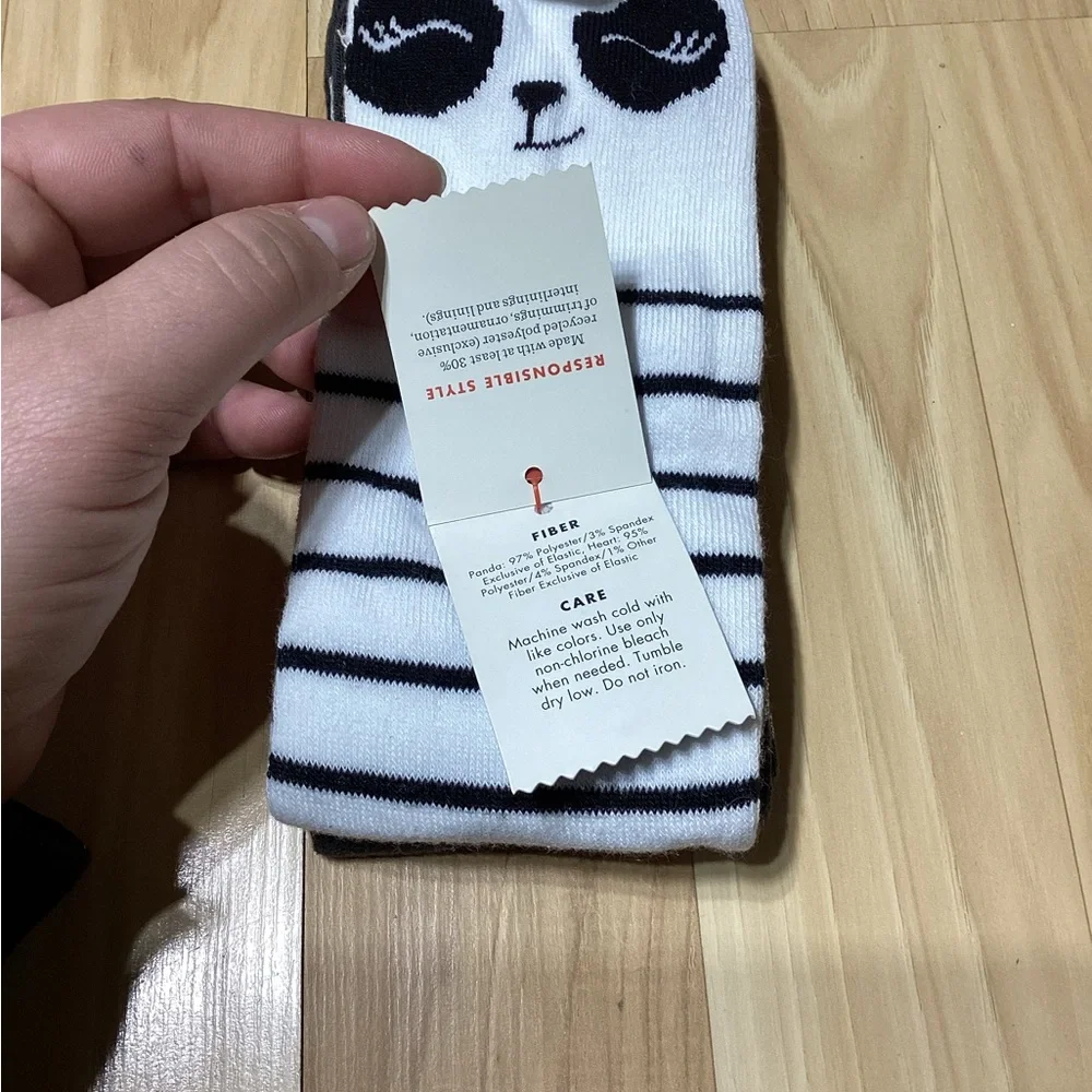 Cat & Jack Girls Knee High Socks (2 Pairs Shoe Size 9-2.5/Medium)